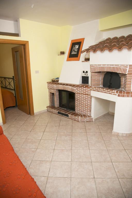 B&B Casa Antonia Trentinara Værelse billede