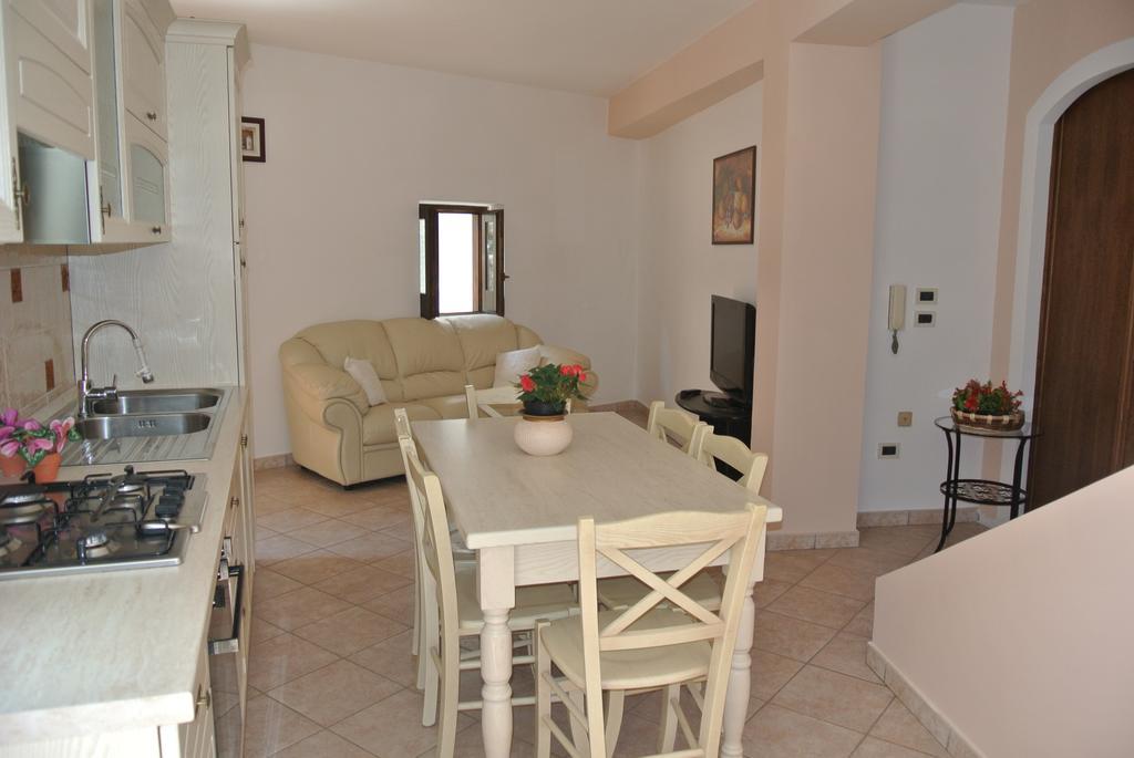 B&B Casa Antonia Trentinara Eksteriør billede