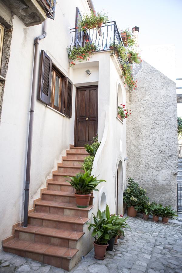 B&B Casa Antonia Trentinara Eksteriør billede